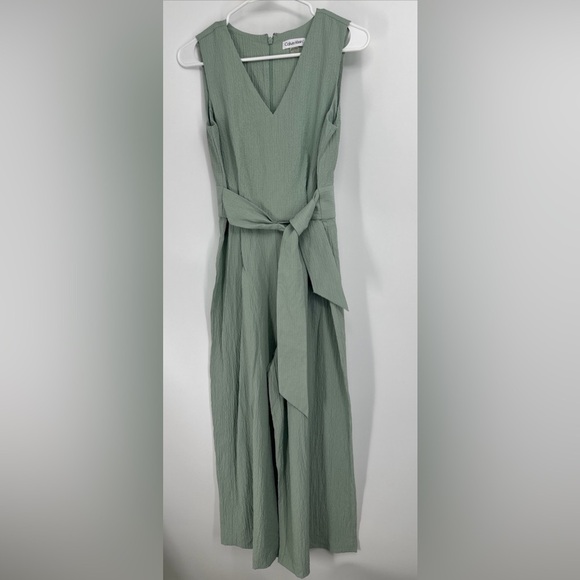 Calvin Klein New Green Belted Puckered Jumpsuit Wide Leg size 2 - Picture 1 of 4